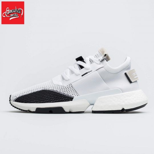 Giày thể thao thời trang hiện đại 2024