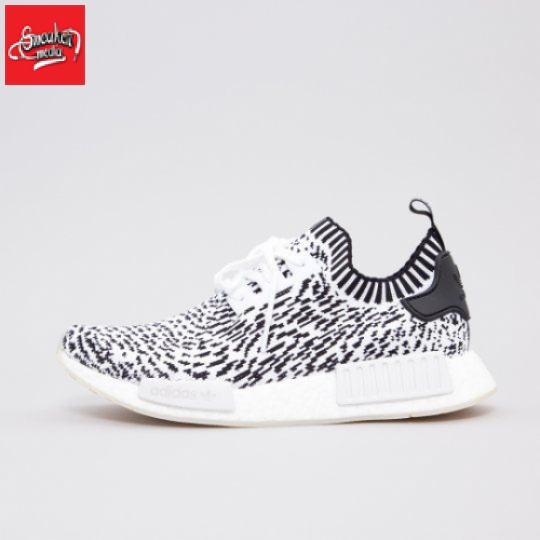 Giày thể thao thời trang hiện đại 2021